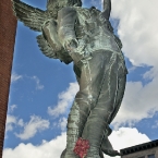 Vancouver: Downtown Statue